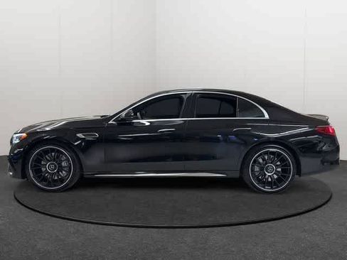 Used 2025 Mercedes-Benz E 53 AMG e 4MATIC Sedan image 3