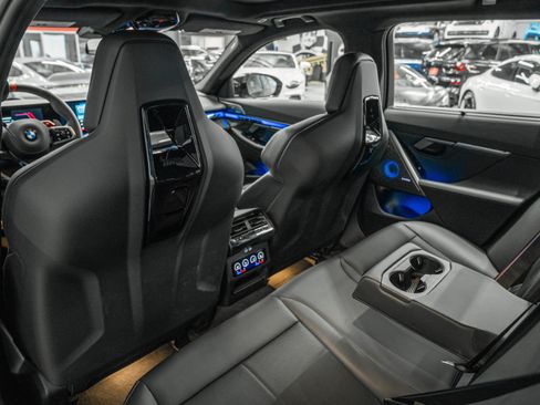 Used 2025 BMW M5 Touring w/ M Driver's Package AWD/4WD image 35