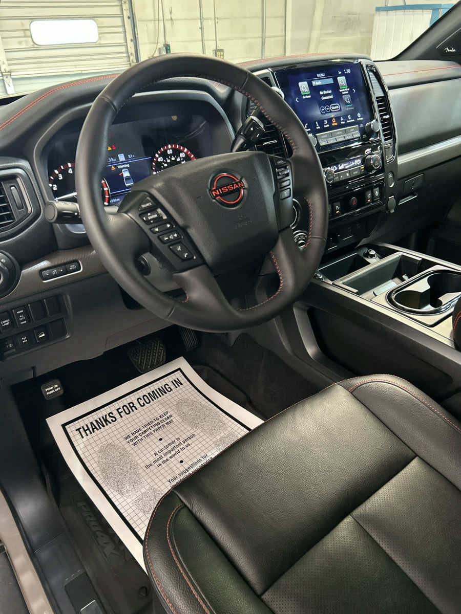 Used 2024 Nissan Titan PRO-4X w/ Pro-4x Convenience Package AWD/4WD image 9