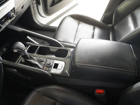 Used 2020 Kia Telluride LX AWD/4WD image 21