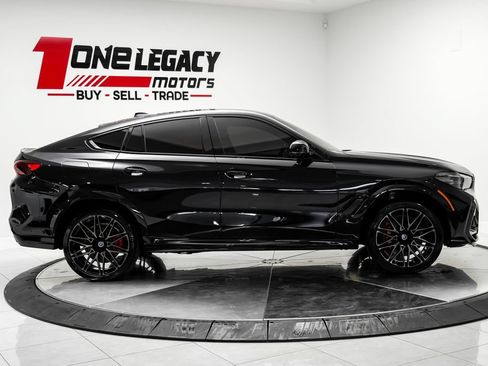Used 2022 BMW X6 M w/ Competition Package AWD/4WD image 9