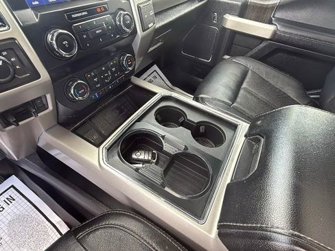 Used 2020 Ford F350 Lariat w/ Lariat Ultimate Package AWD/4WD image 22