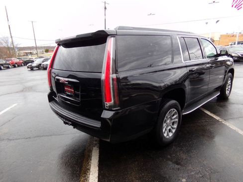 Used 2016 GMC Yukon XL SLE image 56
