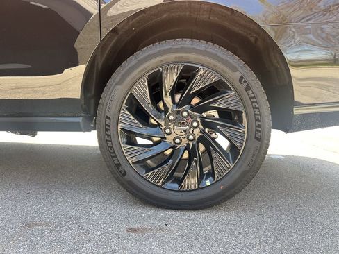 New 2026 Lincoln Navigator L Reserve AWD/4WD image 50