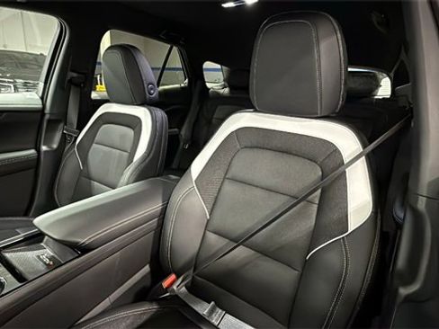 New 2025 Chevrolet Blazer EV LT image 13