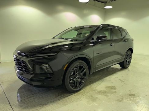 New 2026 Chevrolet Blazer RS w/ Driver Confidence II Package image 3