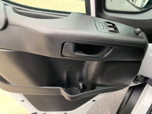 Used 2023 RAM ProMaster 2500 image 15