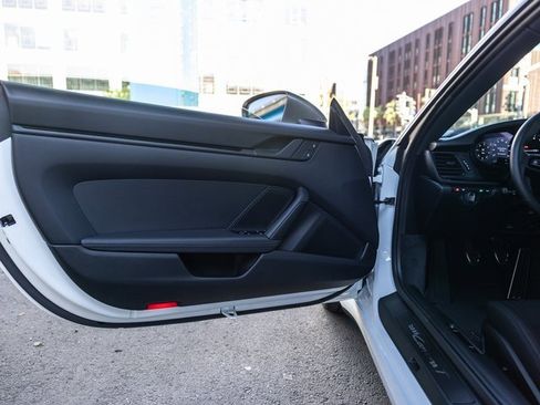 Used 2024 Porsche 911 Carrera T image 28