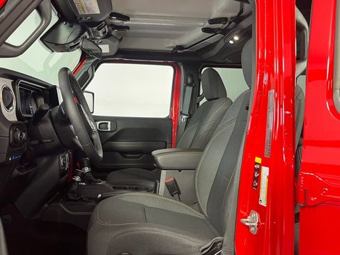 Used 2025 Jeep Wrangler Sahara 4xe w/ Safety Group image 21