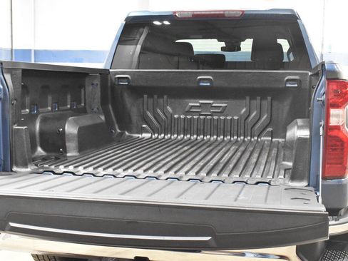 Used 2024 Chevrolet Silverado 1500 LT AWD/4WD image 23