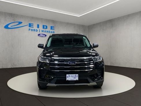New 2026 Ford Explorer Active AWD/4WD image 2