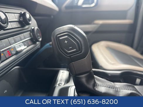 Used 2022 Ford Bronco Wildtrak image 18