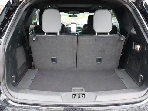 Used 2023 Ford Explorer ST w/ Equipment Group 401A AWD/4WD image 40