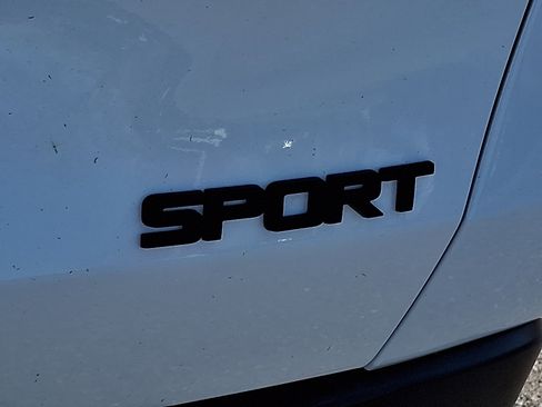 Used 2024 Honda HR-V Sport image 31