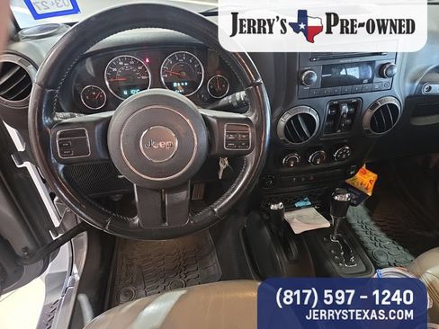 Used 2018 Jeep Wrangler Unlimited Sport S AWD/4WD image 8