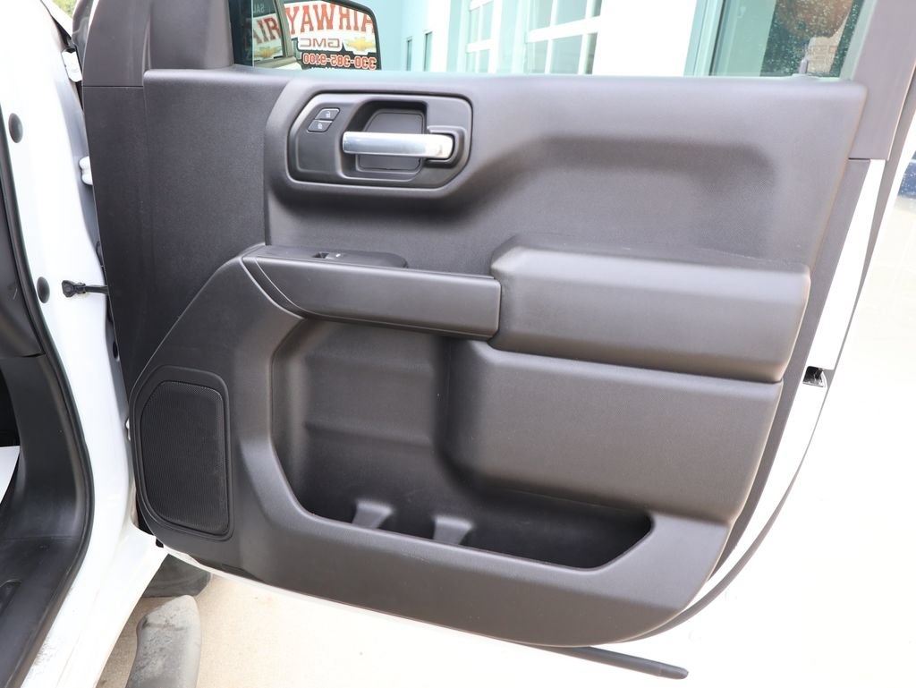 Certified 2022 Chevrolet Silverado 1500 Custom AWD/4WD image 32