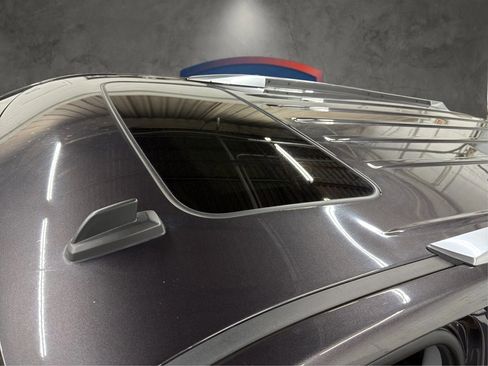 Used 2015 Cadillac Escalade Premium image 10