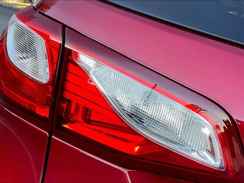 Certified 2021 Chevrolet Equinox LT image 28