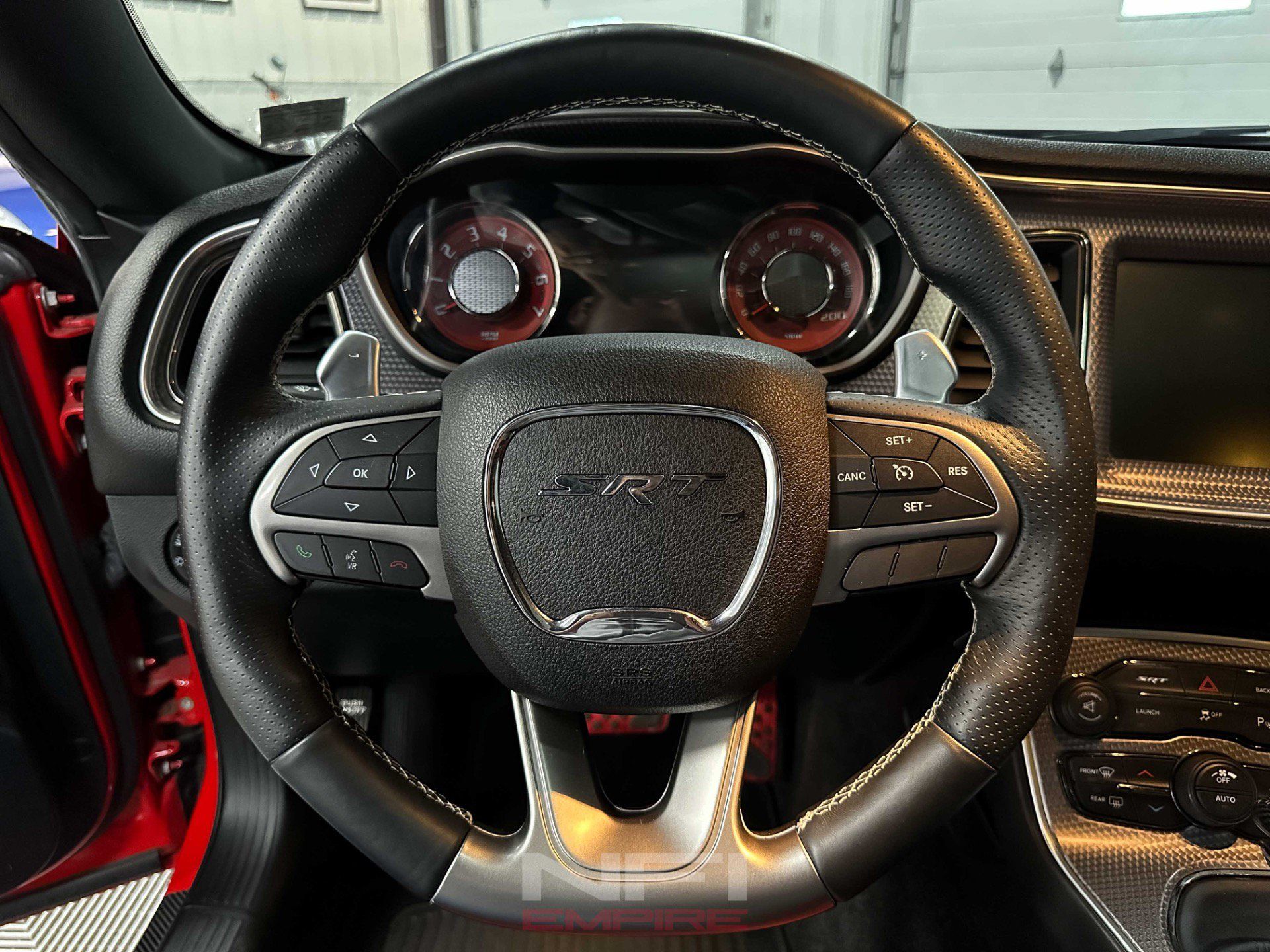 Used 2016 Dodge Challenger SRT Hellcat RWD image 25