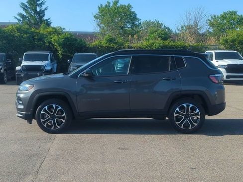 Used 2023 Jeep Compass Limited AWD/4WD image 6