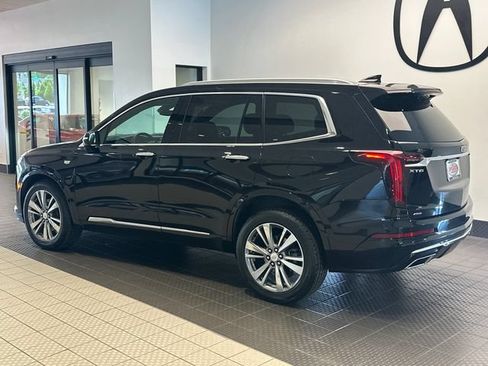Used 2020 Cadillac XT6 Premium Luxury AWD/4WD image 3