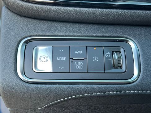 New 2026 Buick Enclave Avenir w/ Super Cruise Package image 22