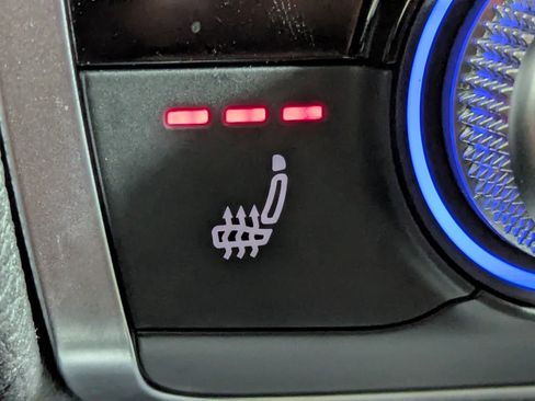 Certified 2025 Audi Q3 2.0T Premium Plus w/ Premium Plus Package image 19