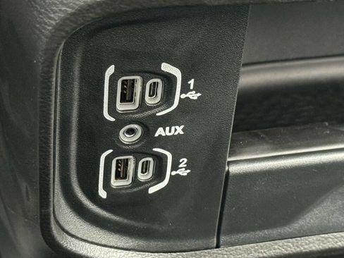 Used 2024 RAM 5500 SLT w/ Quick Order Package 2YG SLT image 27