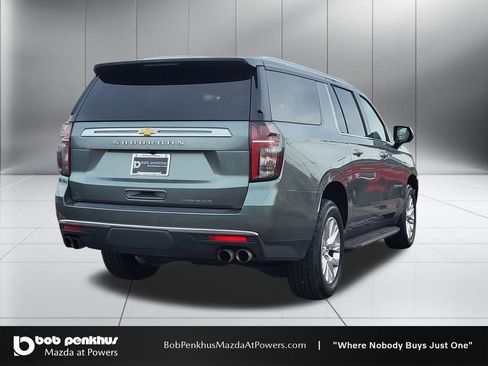 Used 2023 Chevrolet Suburban Premier AWD/4WD image 25