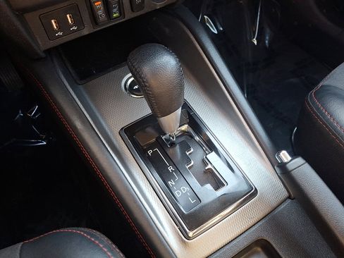 Used 2022 Mitsubishi Outlander Sport SE image 14