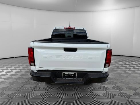 New 2025 Chevrolet Colorado W/T image 8