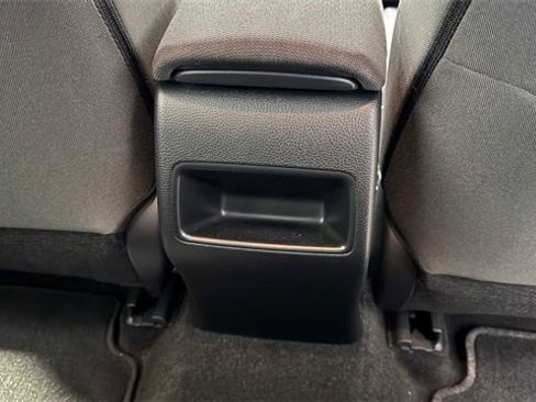 Used 2020 Toyota Corolla LE image 15