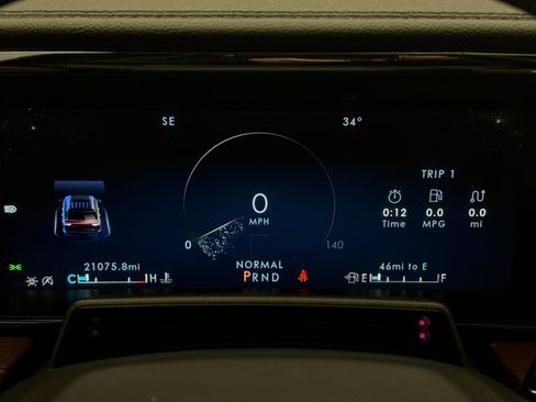 Used 2023 Lincoln Navigator L Reserve image 13