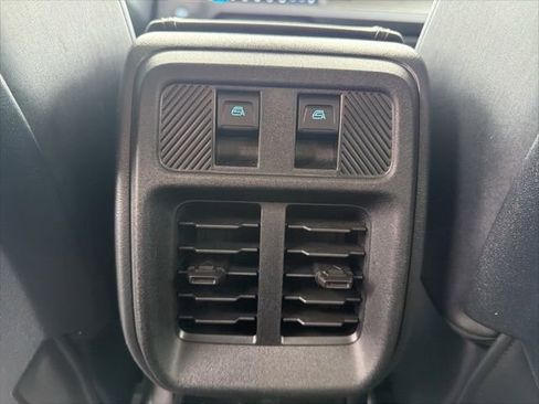 Certified 2025 Ford Bronco Badlands image 18