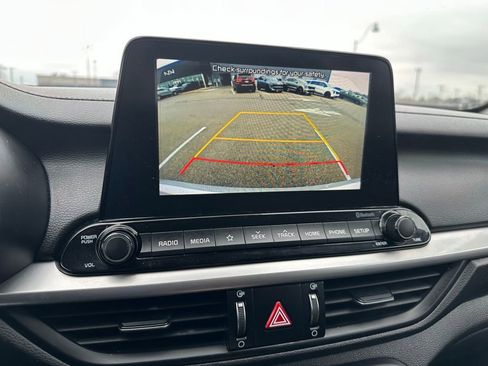 Used 2020 Kia Forte LXS image 19