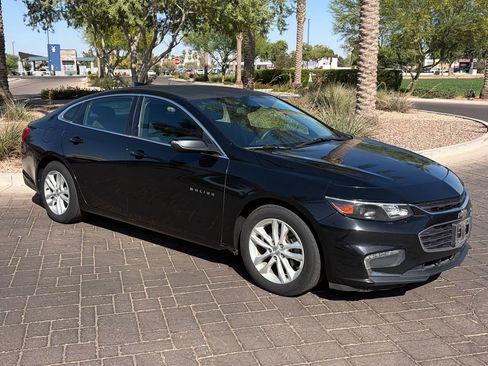 Used 2016 Chevrolet Malibu LT FWD image 1
