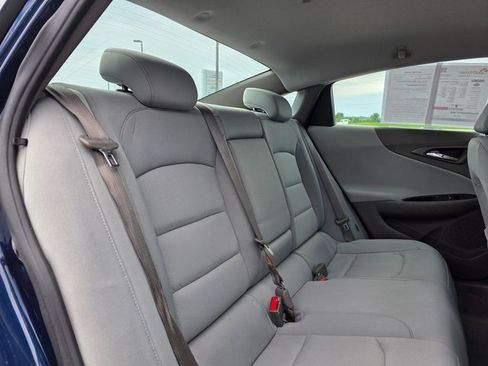 Used 2021 Chevrolet Malibu LT image 12