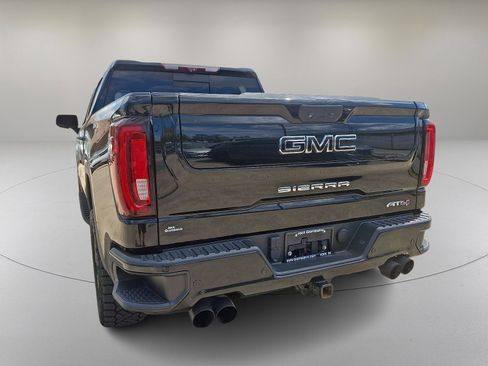 Used 2020 GMC Sierra 1500 AT4 w/ Off-Road Performance Package image 8