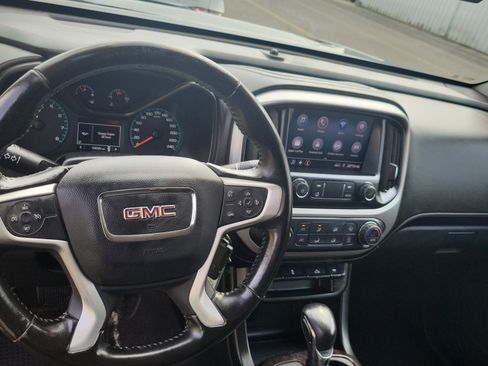 Used 2022 GMC Canyon Elevation AWD/4WD image 9