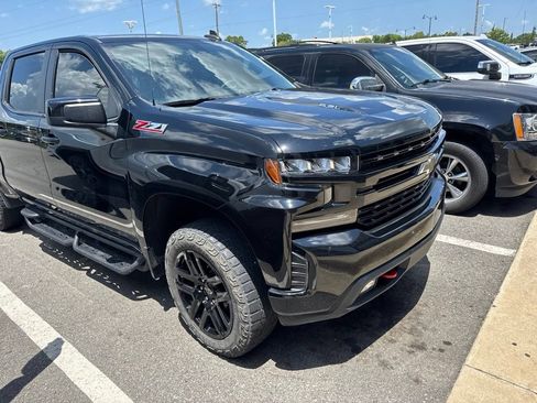 Used 2022 Chevrolet Silverado 1500 LT Trail Boss w/ Bed Protection Package AWD/4WD image 5