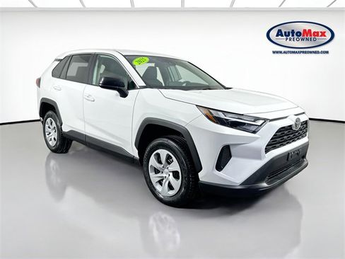 Used 2025 Toyota RAV4 LE image 1