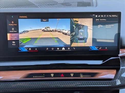 New 2026 BMW i5 eDrive40 w/ Convenience Package image 13