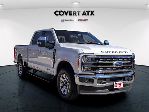 Used 2023 Ford F350 Lariat w/ Chrome Package image 9