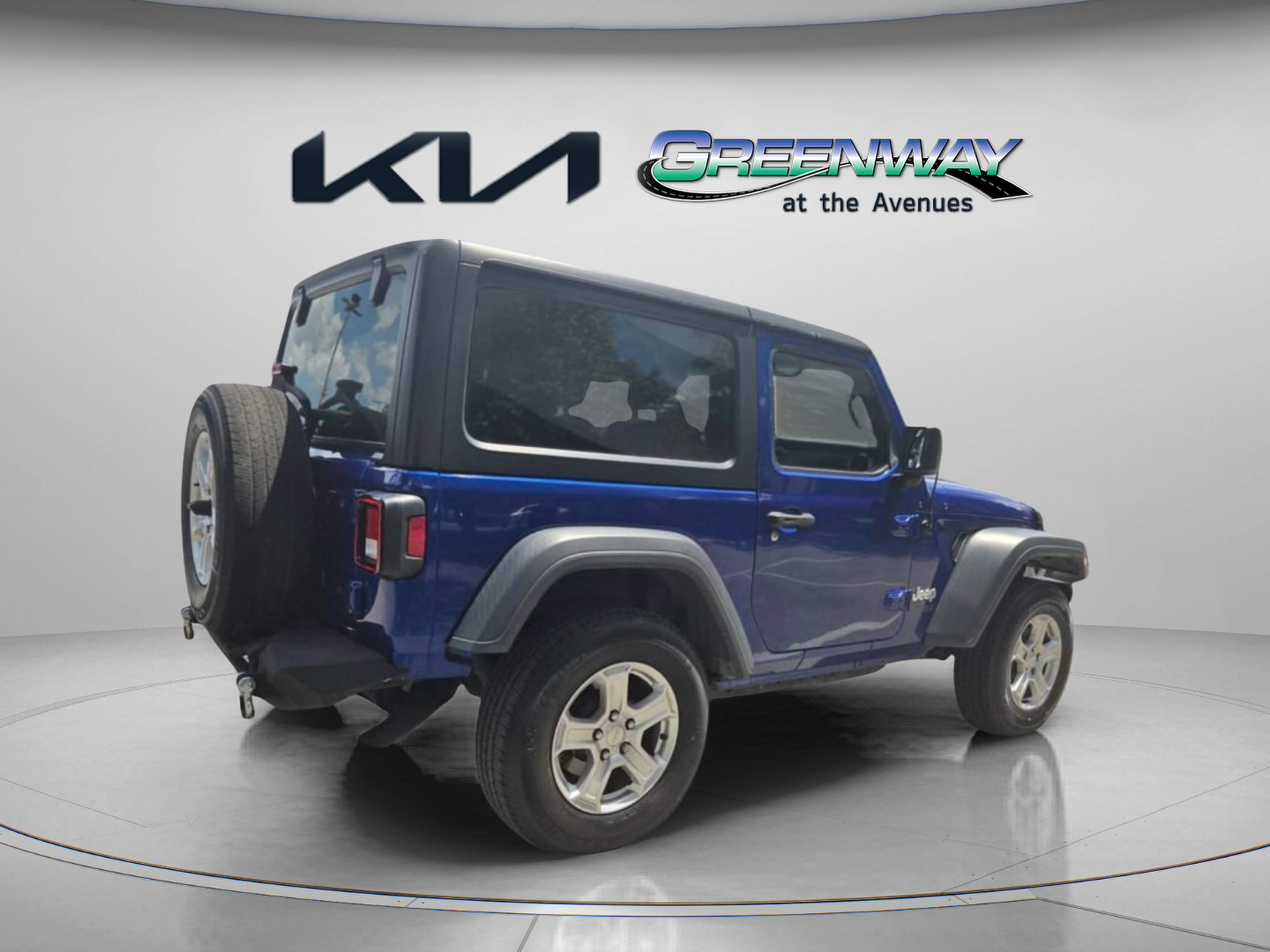 Used 2019 Jeep Wrangler Sport AWD/4WD image 7