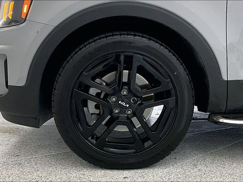 Used 2024 Kia Telluride EX X-Line image 12