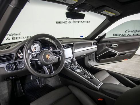 Used 2019 Porsche 911 Carrera S RWD image 20