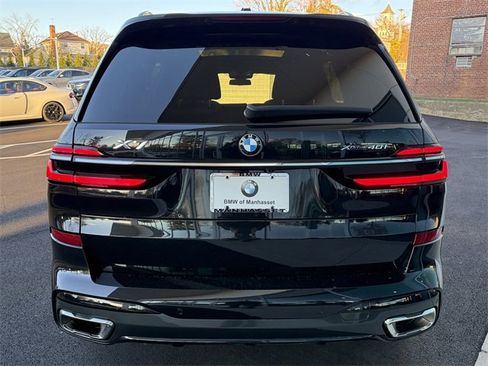 Certified 2023 BMW X7 xDrive40i w/ M Sport Package image 6
