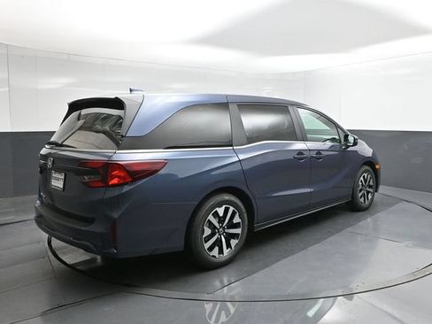 New 2026 Honda Odyssey EX-L image 8