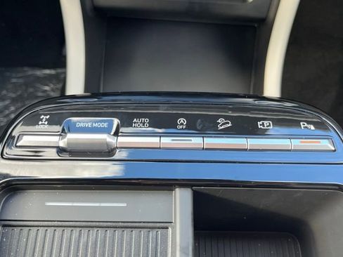 New 2026 Hyundai Tucson Limited image 35