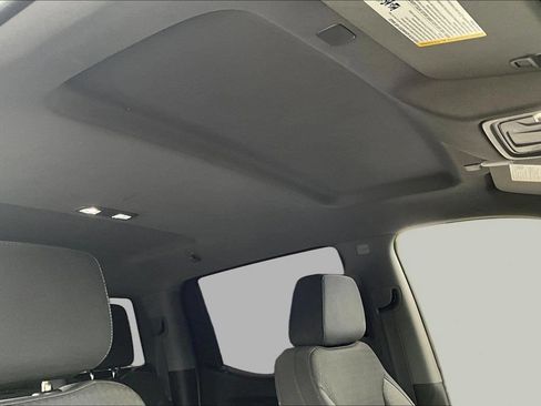 Used 2021 Chevrolet Silverado 1500 LT AWD/4WD image 25